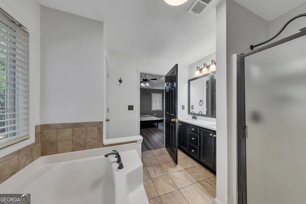 6484 Victory DR Acworth, GA 30102