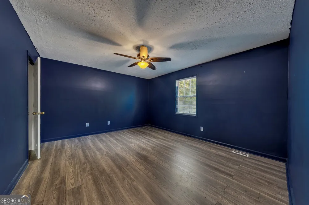 6484 Victory DR Acworth, GA 30102