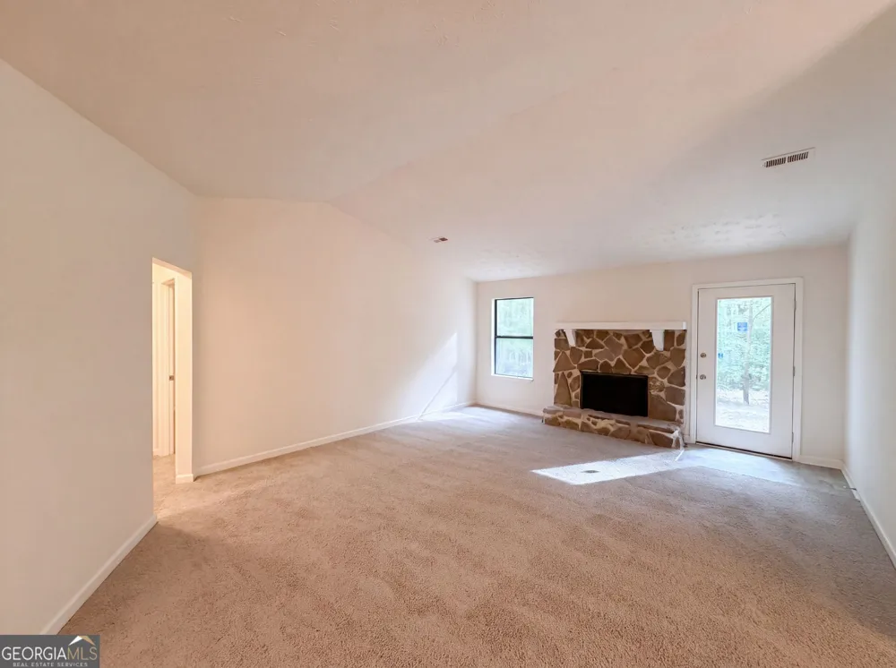 670 Marsh CT Jonesboro, GA 30238