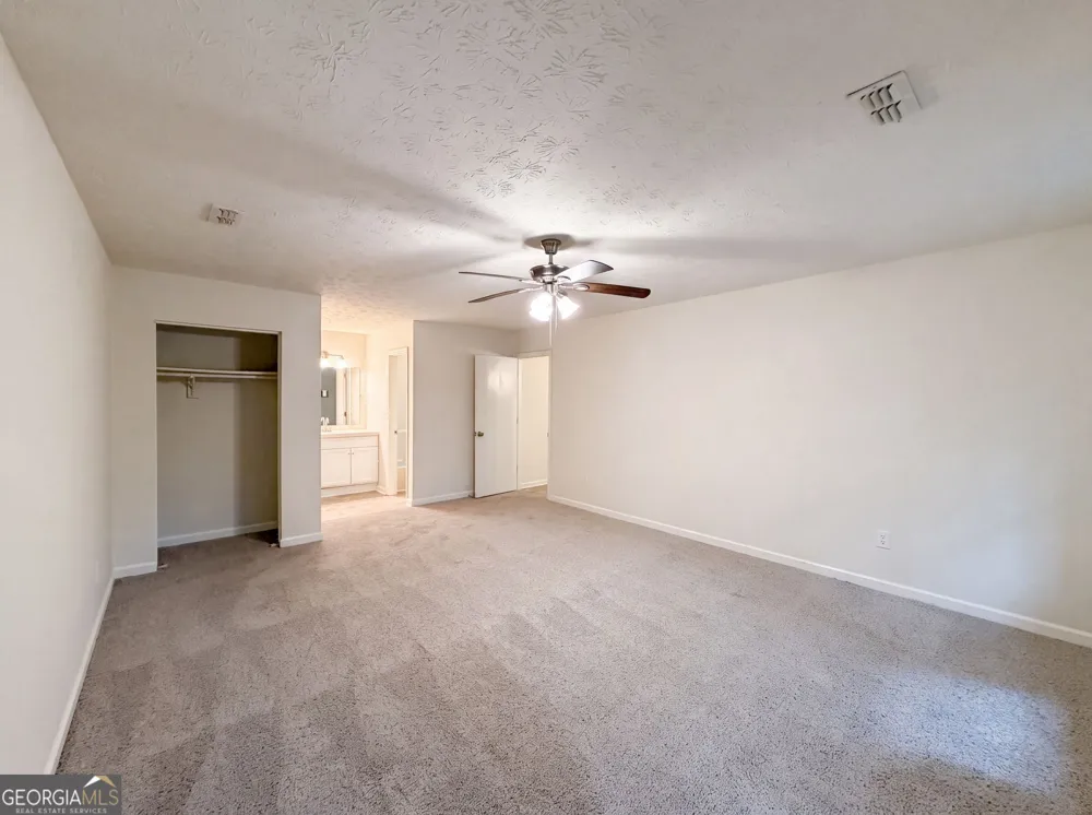 670 Marsh CT Jonesboro, GA 30238