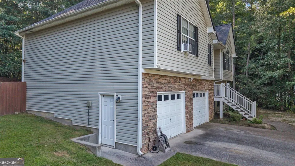 321 Four Oaks DR Powder Springs, GA 30127