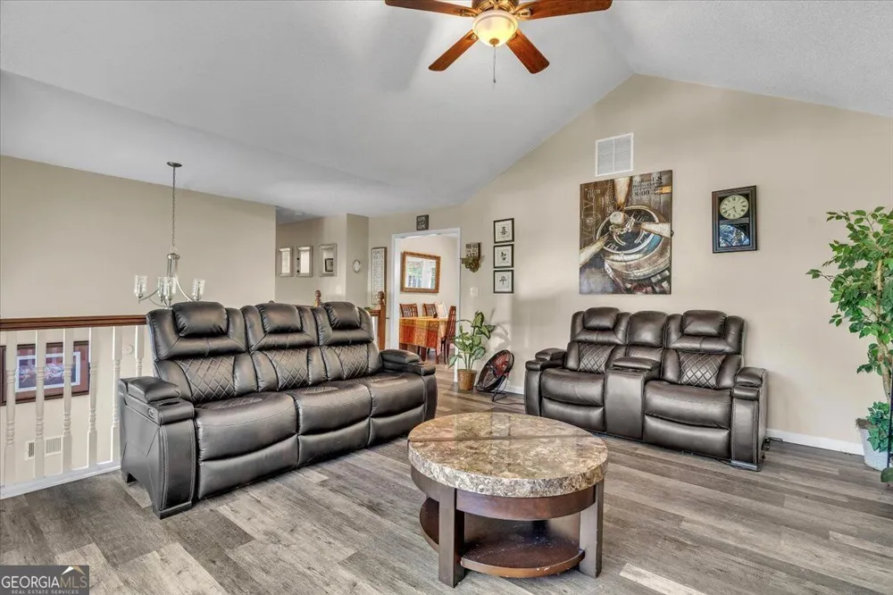 321 Four Oaks DR Powder Springs, GA 30127