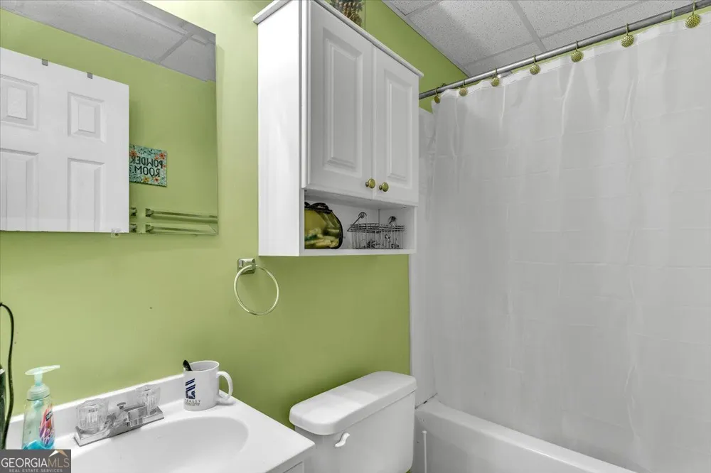 321 Four Oaks DR Powder Springs, GA 30127