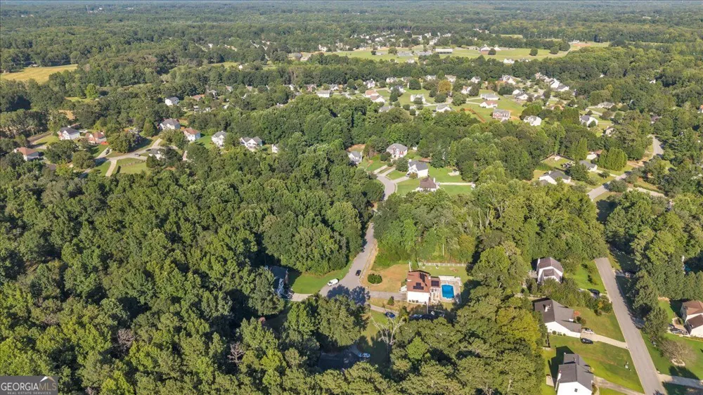 321 Four Oaks DR Powder Springs, GA 30127