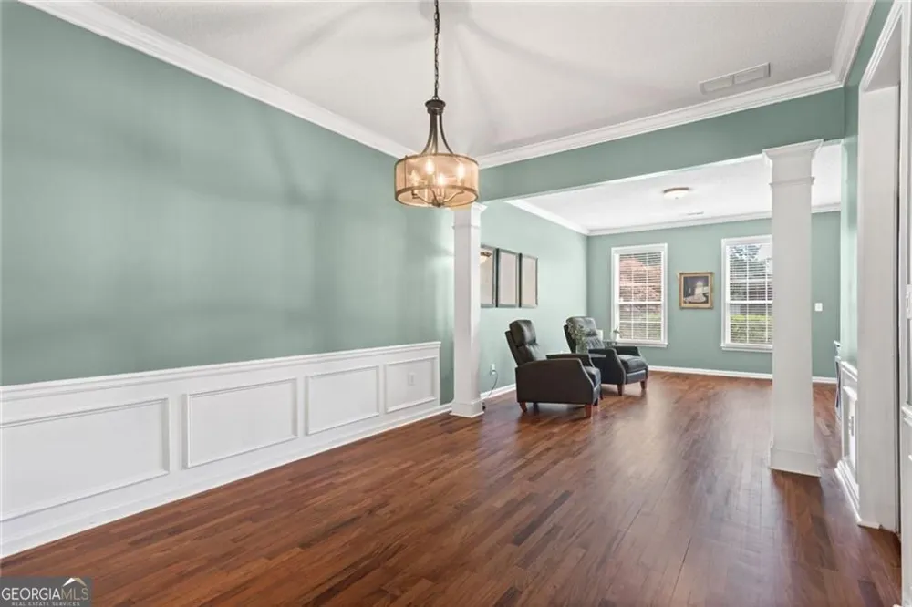 1335 Lyndhurst Way Roswell, GA 30075