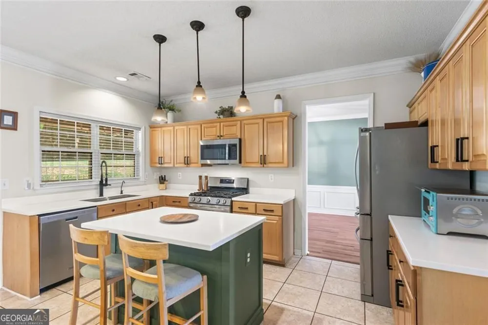 1335 Lyndhurst Way Roswell, GA 30075