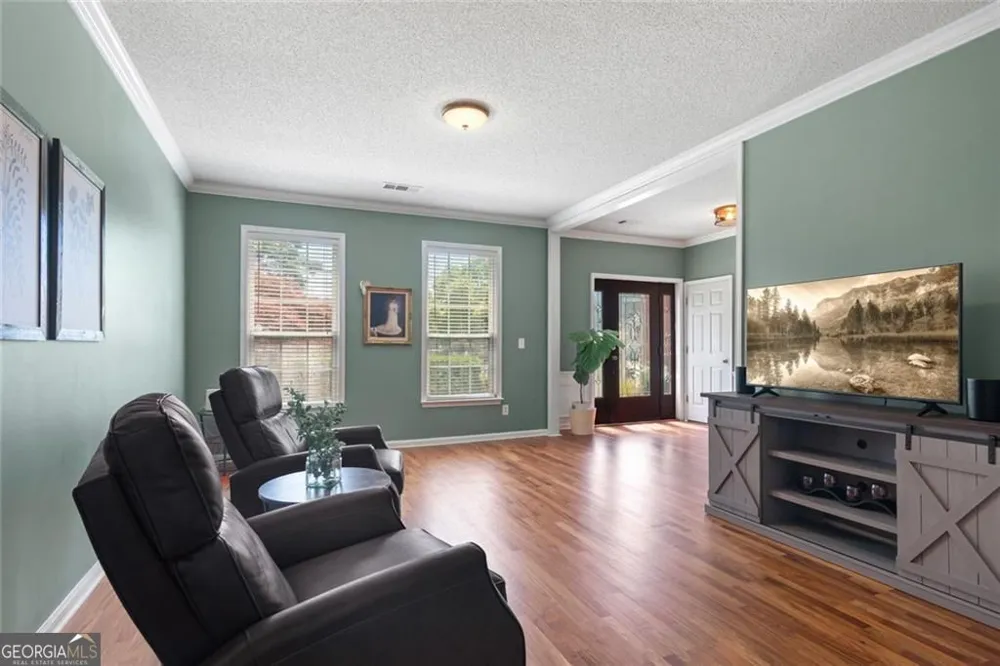 1335 Lyndhurst Way Roswell, GA 30075