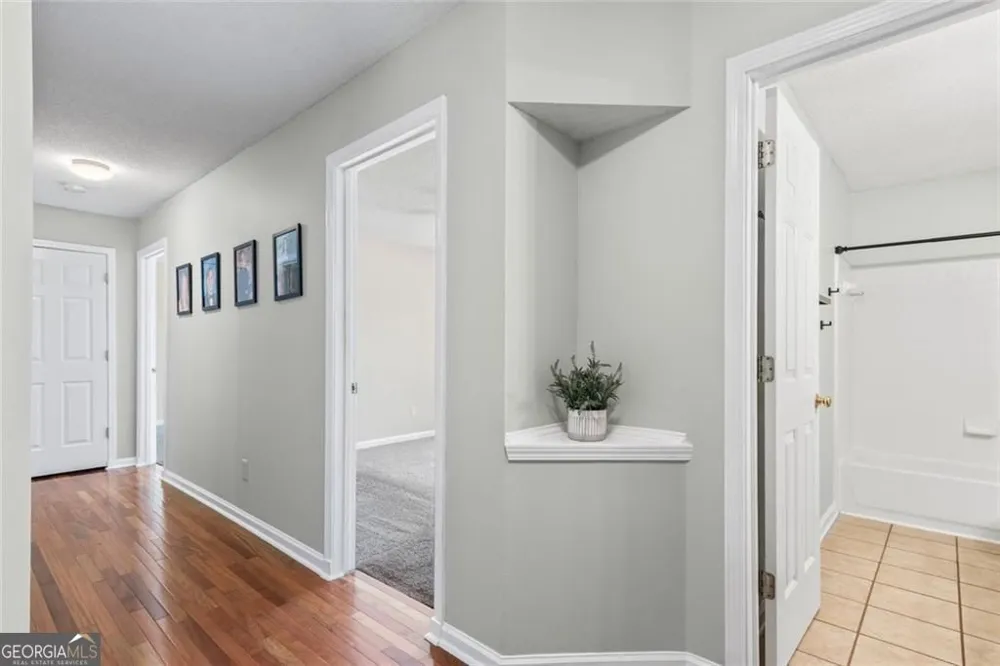1335 Lyndhurst Way Roswell, GA 30075