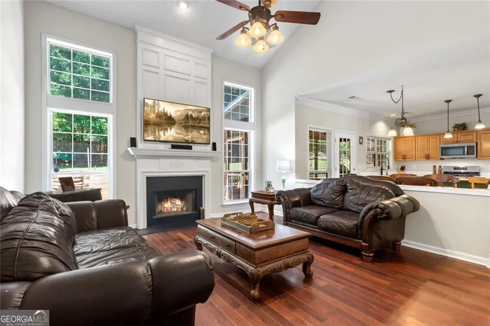 1335 Lyndhurst Way Roswell, GA 30075