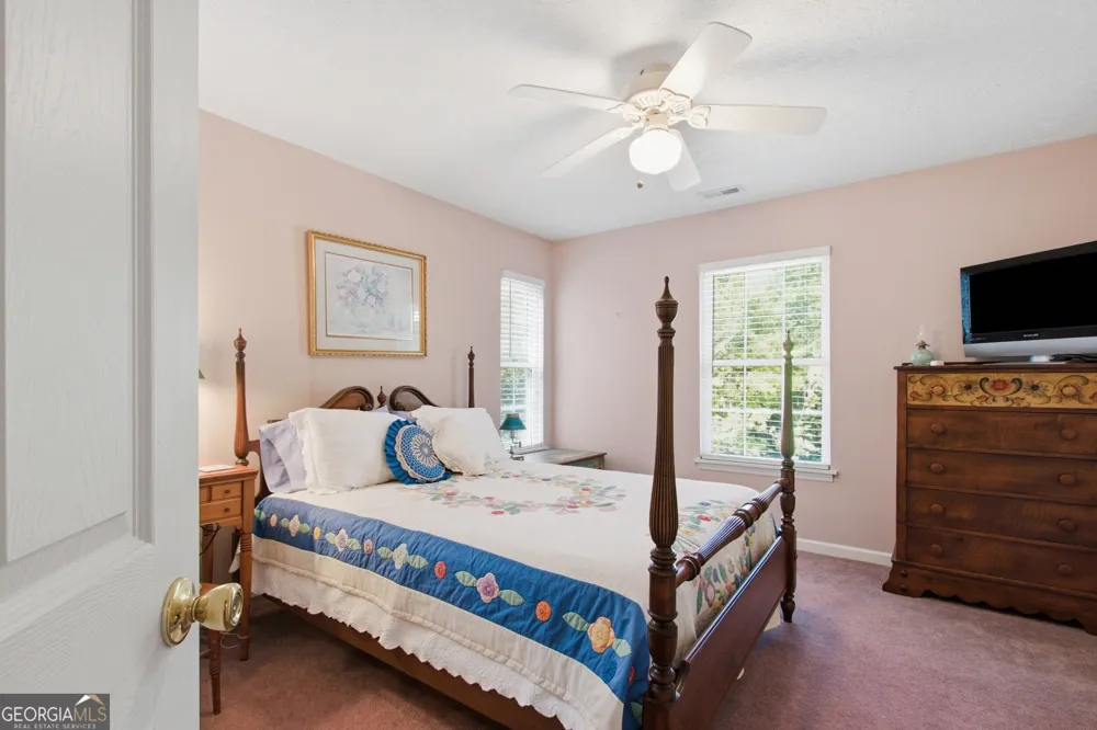 300 Ginger Creek #307 Clayton, GA 30525