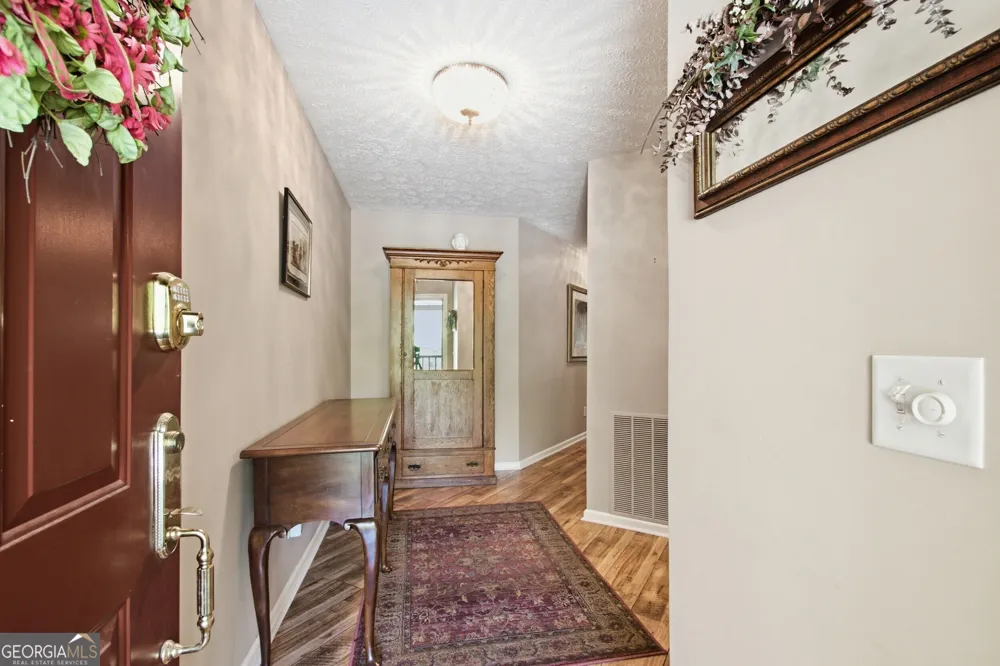 300 Ginger Creek #307 Clayton, GA 30525