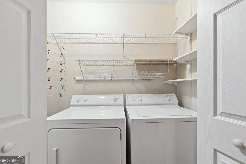 300 Ginger Creek #307 Clayton, GA 30525