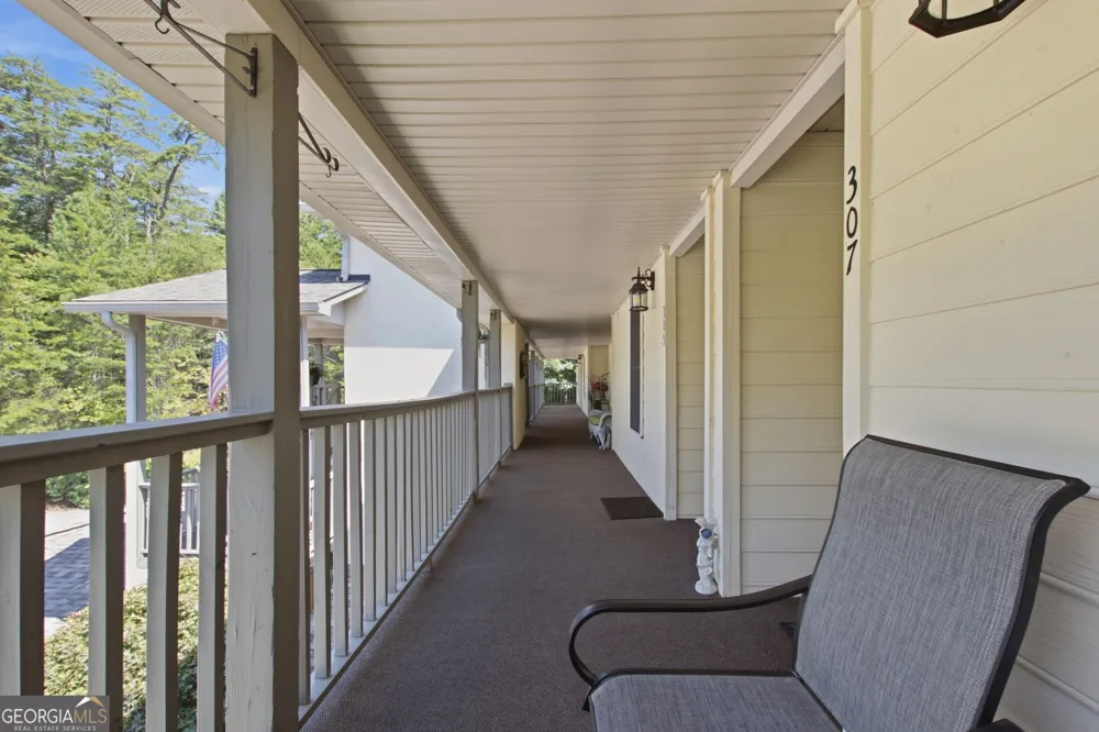 300 Ginger Creek #307 Clayton, GA 30525