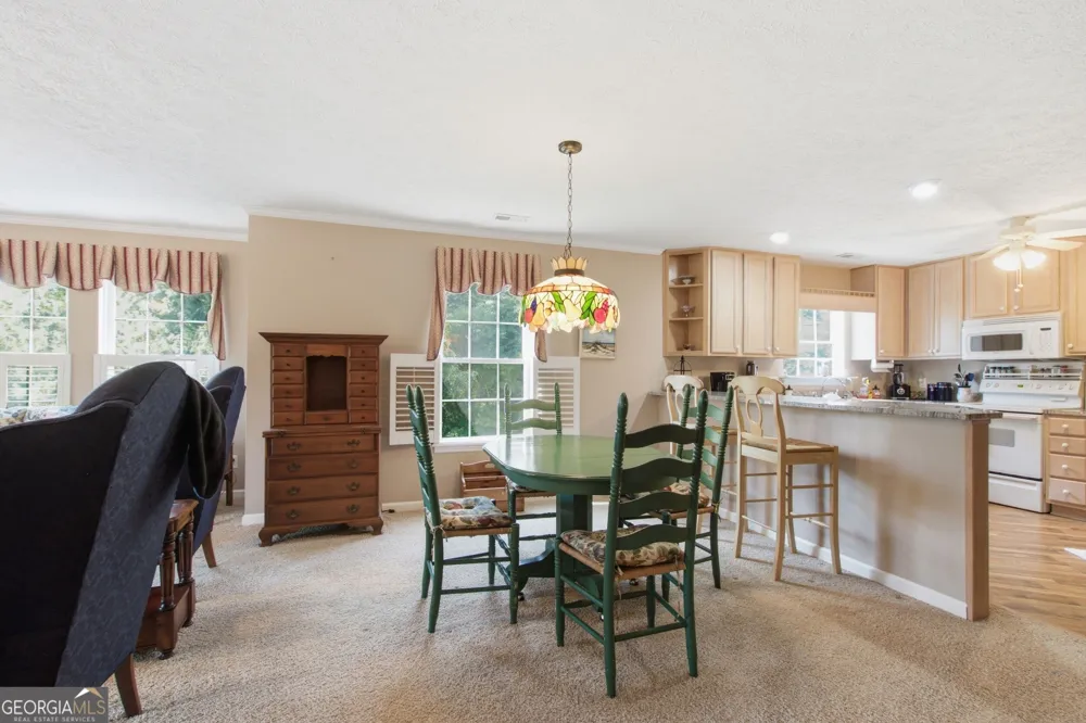 300 Ginger Creek #307 Clayton, GA 30525
