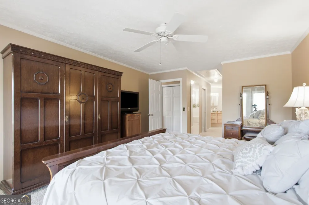 300 Ginger Creek #307 Clayton, GA 30525