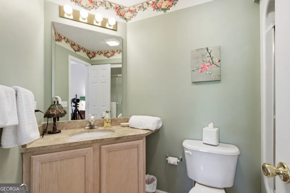 300 Ginger Creek #307 Clayton, GA 30525