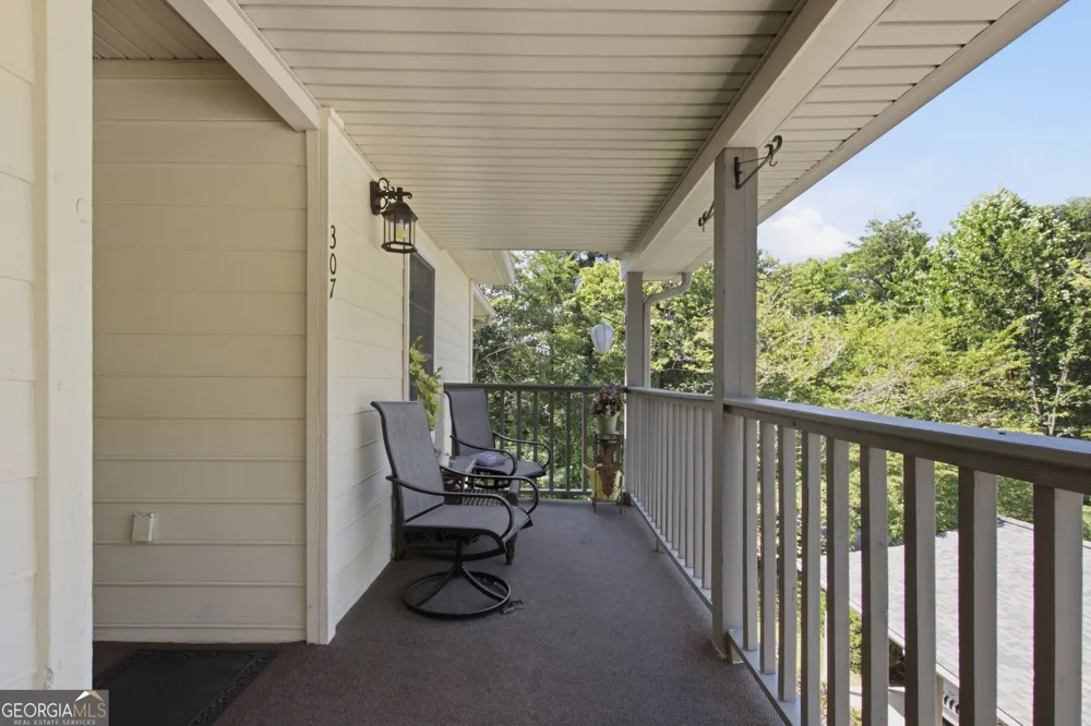 300 Ginger Creek #307 Clayton, GA 30525