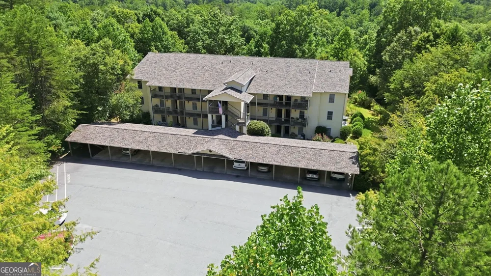 300 Ginger Creek #307 Clayton, GA 30525