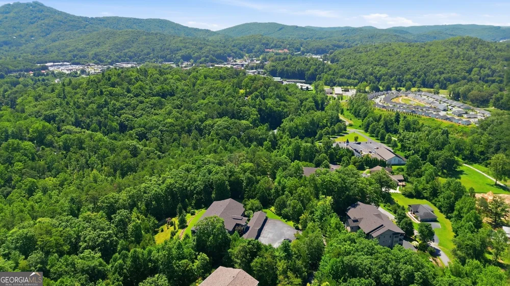 300 Ginger Creek #307 Clayton, GA 30525