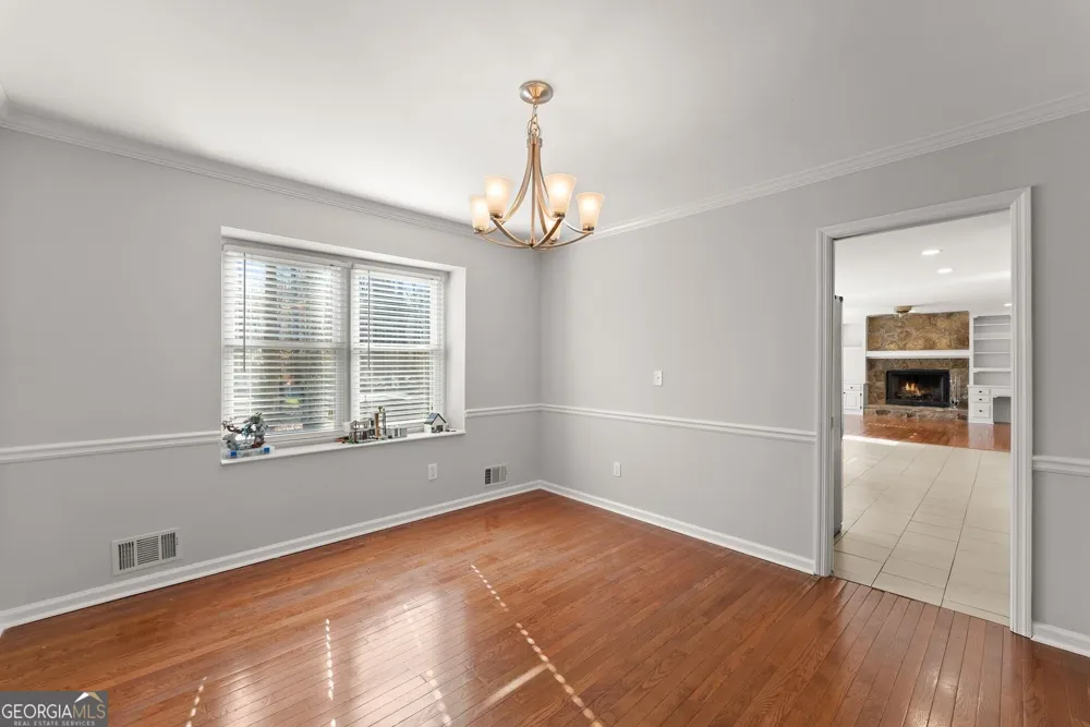 2160 Robin Hood TRL Cumming, GA 30040