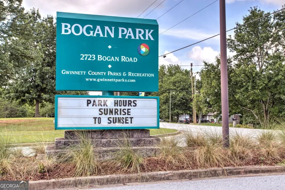 1192 Lanier Willow PATH Buford, GA 30518