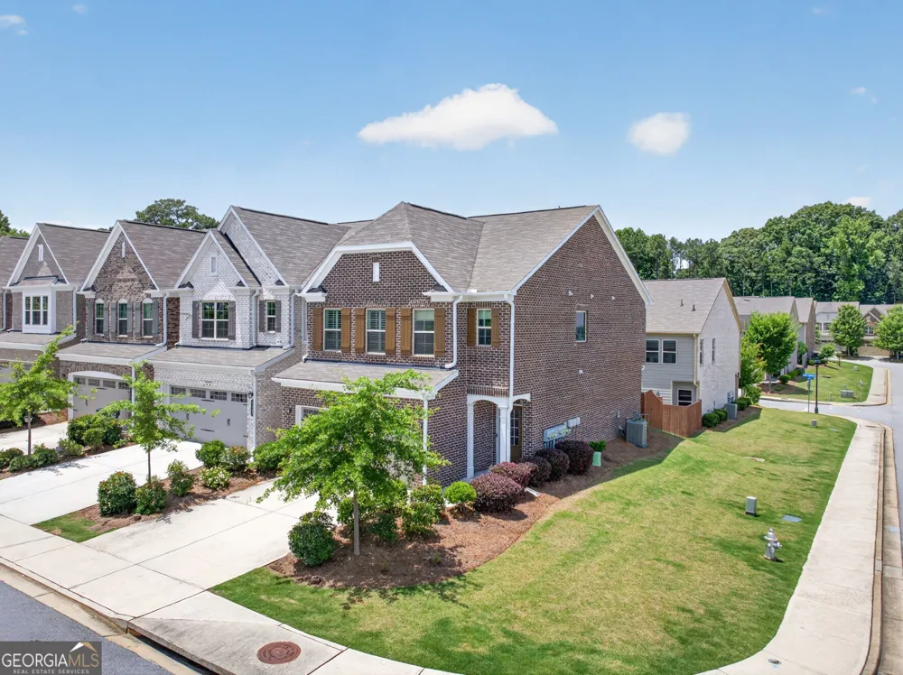 1192 Lanier Willow PATH Buford, GA 30518