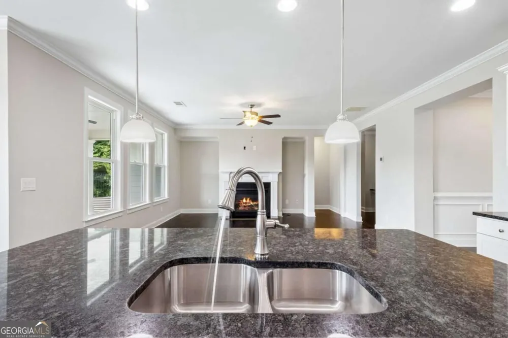 7110 Sailaway DR Flowery Branch, GA 30542