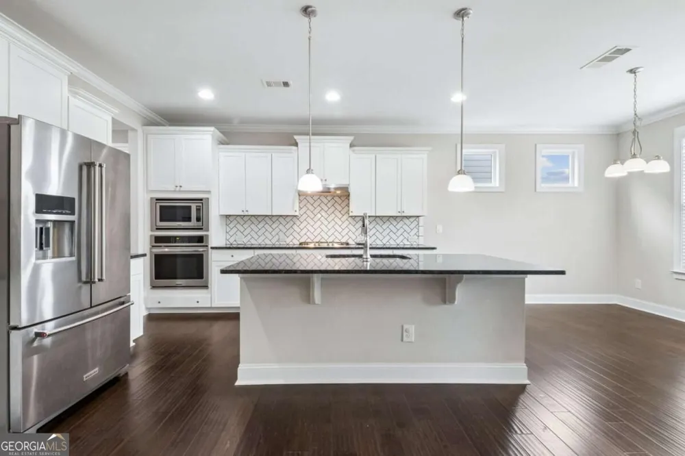 7110 Sailaway DR Flowery Branch, GA 30542