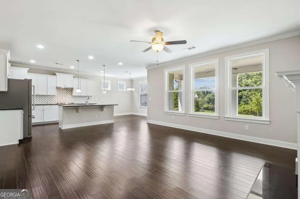 7110 Sailaway DR Flowery Branch, GA 30542