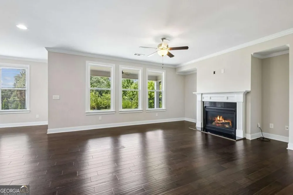 7110 Sailaway DR Flowery Branch, GA 30542