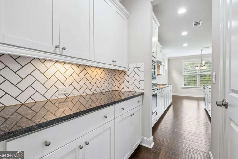 7110 Sailaway DR Flowery Branch, GA 30542