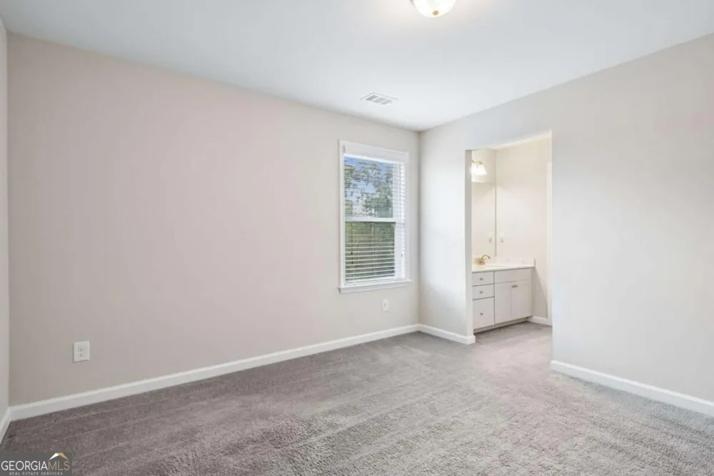 7110 Sailaway DR Flowery Branch, GA 30542