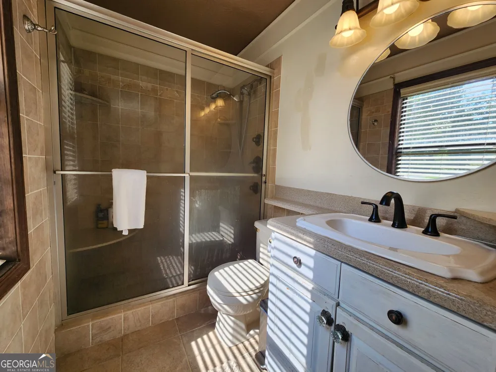 4225 Spring Gate DR Powder Springs, GA 30127