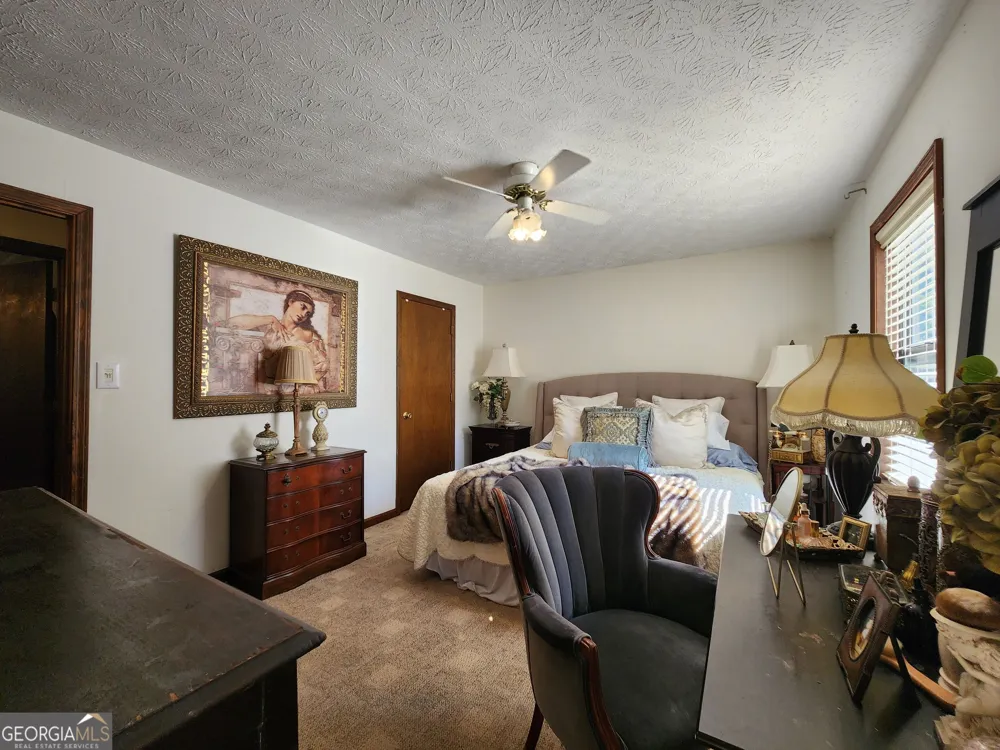 4225 Spring Gate DR Powder Springs, GA 30127