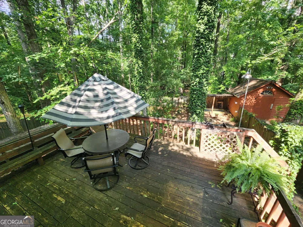 4225 Spring Gate DR Powder Springs, GA 30127