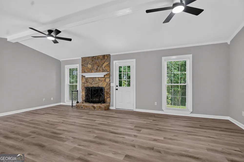 400 Woodland DR LaGrange, GA 30241