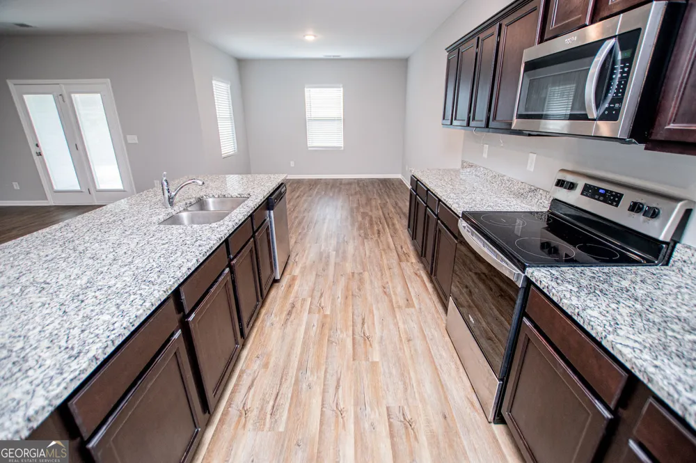 70 Cotton Tail LN Villa Rica, GA 30180