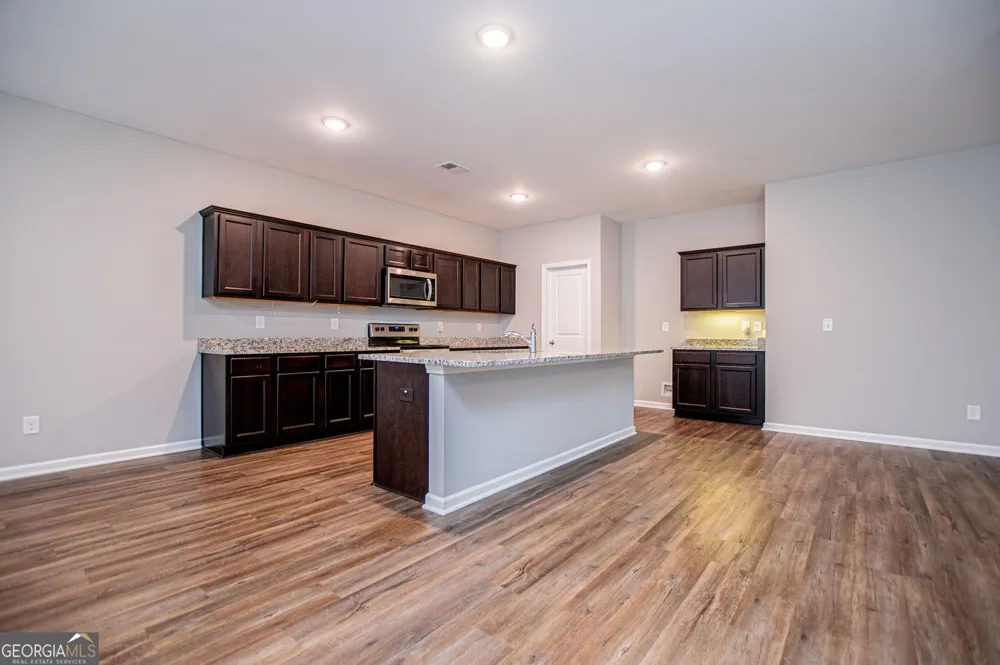 70 Cotton Tail LN Villa Rica, GA 30180