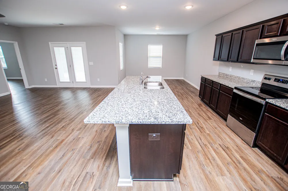 70 Cotton Tail LN Villa Rica, GA 30180