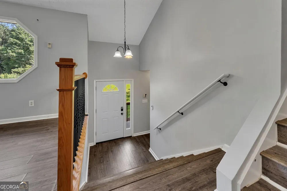 6499 Will Dupree LN Acworth, GA 30102