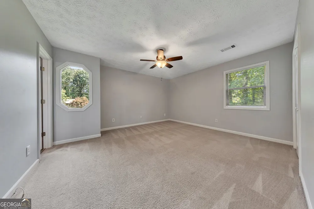 6499 Will Dupree LN Acworth, GA 30102