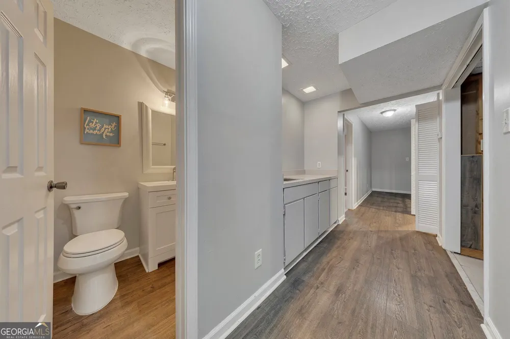 6499 Will Dupree LN Acworth, GA 30102