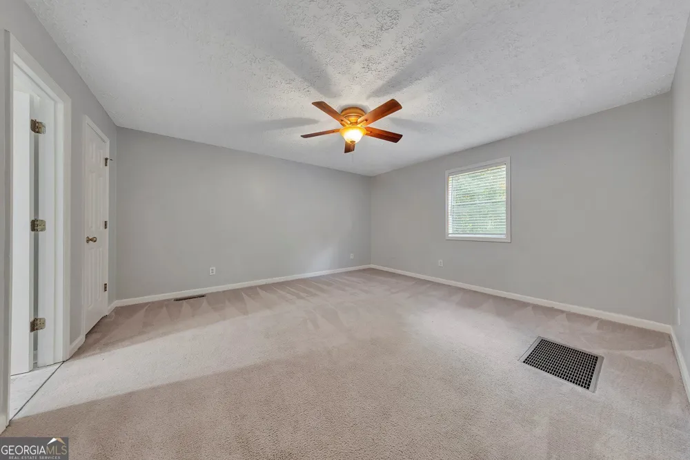 6499 Will Dupree LN Acworth, GA 30102