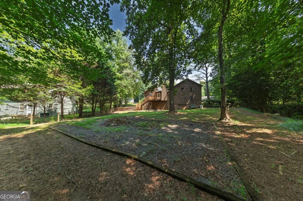 6499 Will Dupree LN Acworth, GA 30102