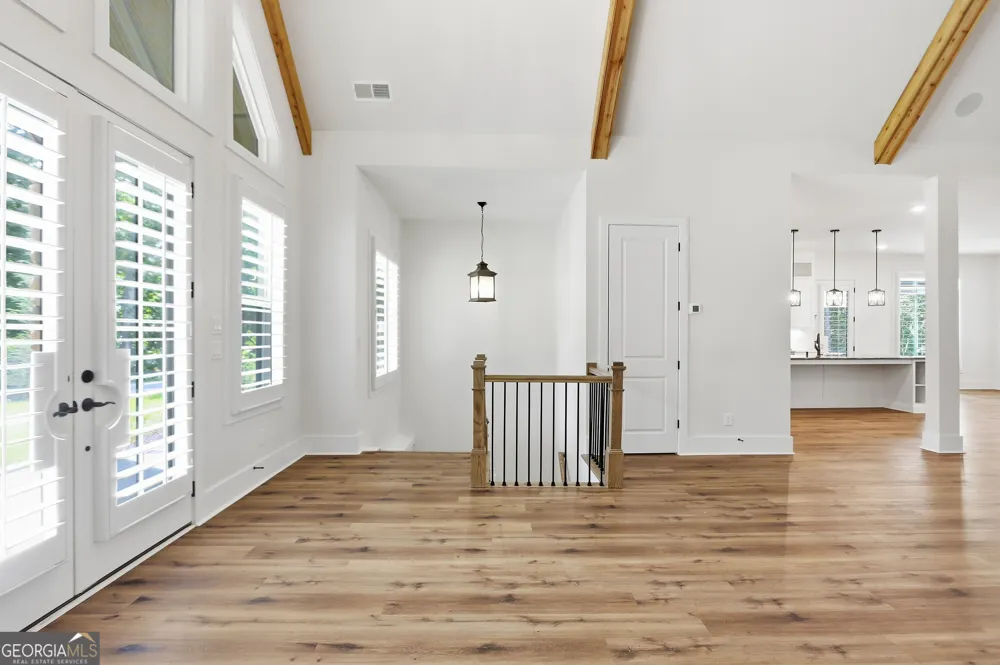 175 Lands End TRL Cleveland, GA 30528