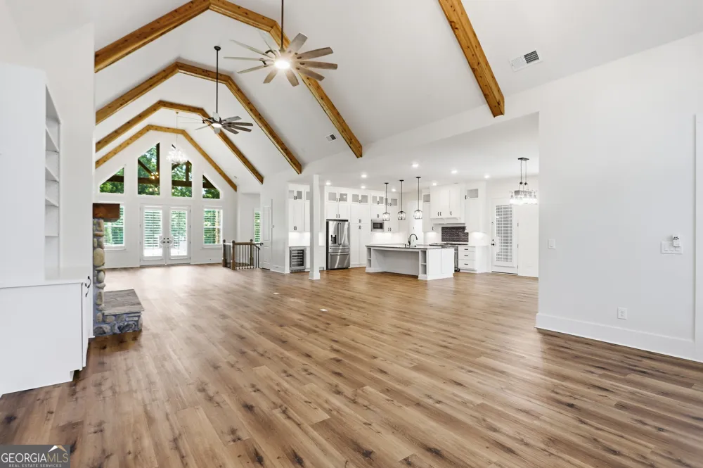 175 Lands End TRL Cleveland, GA 30528