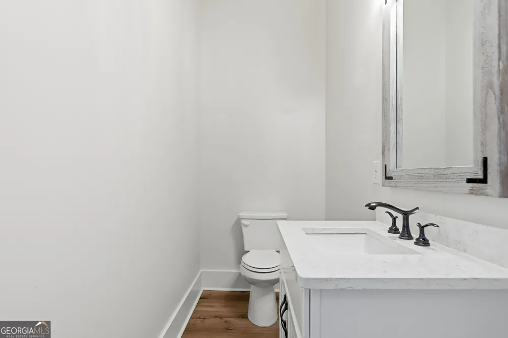 175 Lands End TRL Cleveland, GA 30528