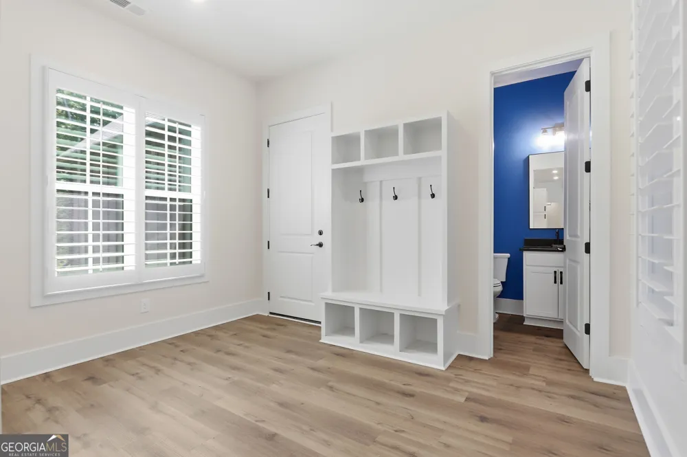 175 Lands End TRL Cleveland, GA 30528