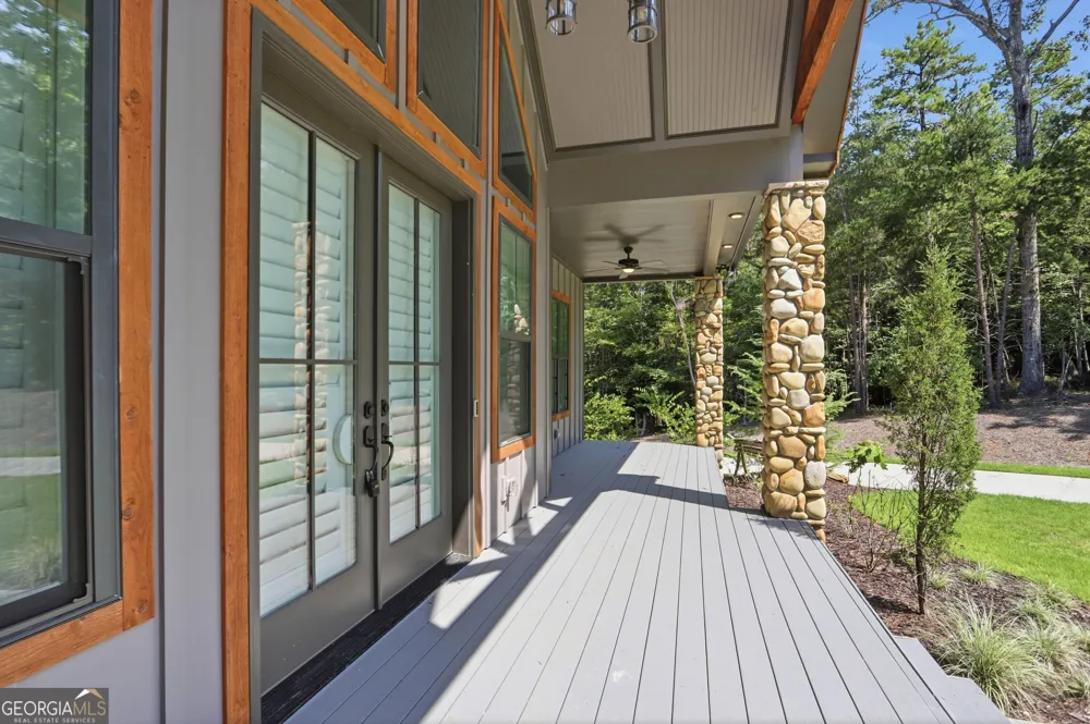 175 Lands End TRL Cleveland, GA 30528