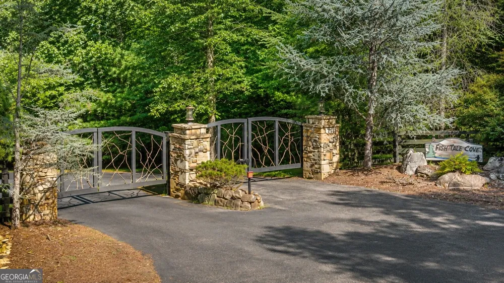 107 Fish Tale CV Ellijay, GA 30540